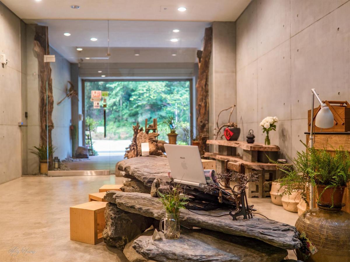 日月潭山慕藝旅 Sun Moon Inn Yuchi Exterior foto